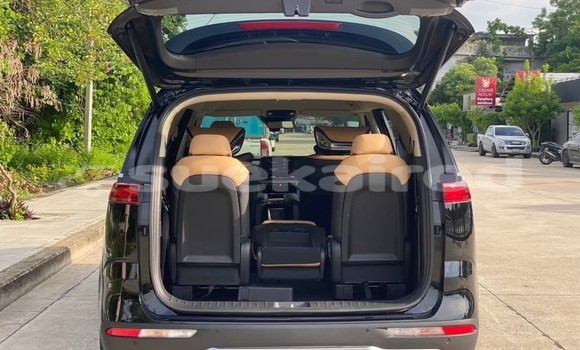 Buy Used Kia Carnival Black Car in Bangkok in Bangkok Buy Used Kia Carnival Black Car in Bangkok in Bangkok