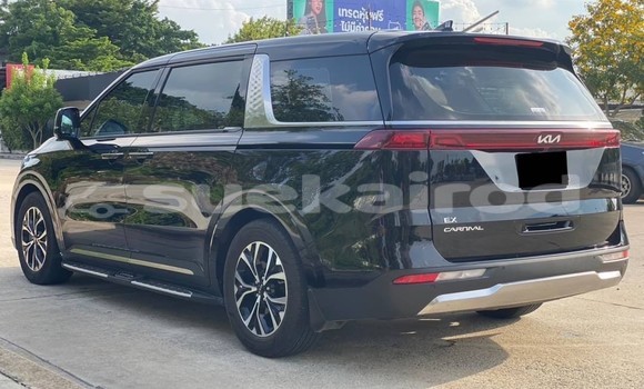 Buy Used Kia Carnival Black Car in Bangkok in Bangkok Buy Used Kia Carnival Black Car in Bangkok in Bangkok
