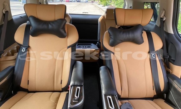 Buy Used Kia Carnival Black Car in Bangkok in Bangkok Buy Used Kia Carnival Black Car in Bangkok in Bangkok