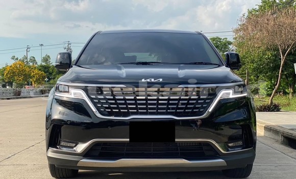 Buy Used Kia Carnival Black Car in Bangkok in Bangkok Buy Used Kia Carnival Black Car in Bangkok in Bangkok