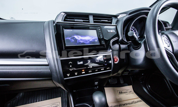 ซื้อ รถมือสอง Honda Jazz อื่น ๆ รถยนต์ ใน %{เมือง} ใน กรุงเทพมหานคร ซื้อ รถมือสอง Honda Jazz อื่น ๆ รถยนต์ ใน %{เมือง} ใน กรุงเทพมหานคร