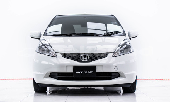Buy Used Honda Jazz White Car in Bangkok in Bangkok Buy Used Honda Jazz White Car in Bangkok in Bangkok