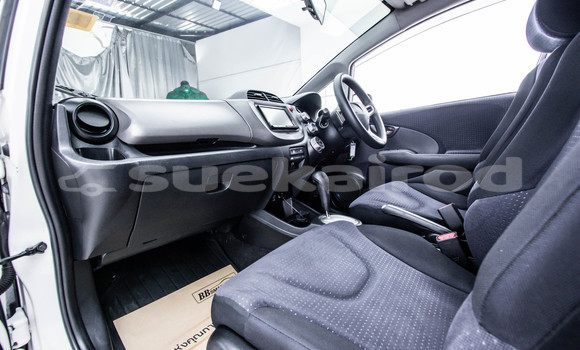 Buy Used Honda Jazz White Car in Bangkok in Bangkok Buy Used Honda Jazz White Car in Bangkok in Bangkok