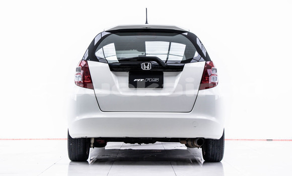 Buy Used Honda Jazz White Car in Bangkok in Bangkok Buy Used Honda Jazz White Car in Bangkok in Bangkok