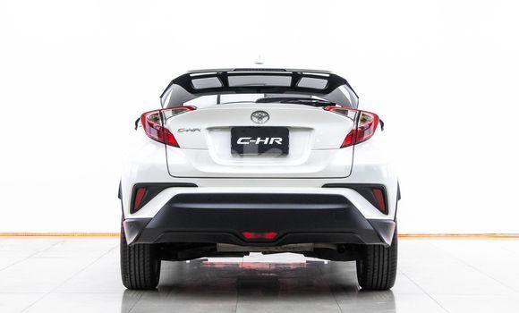 ซื้อ รถมือสอง Toyota C-HR ขาว รถยนต์ ใน %{เมือง} ใน กรุงเทพมหานคร ซื้อ รถมือสอง Toyota C-HR ขาว รถยนต์ ใน %{เมือง} ใน กรุงเทพมหานคร