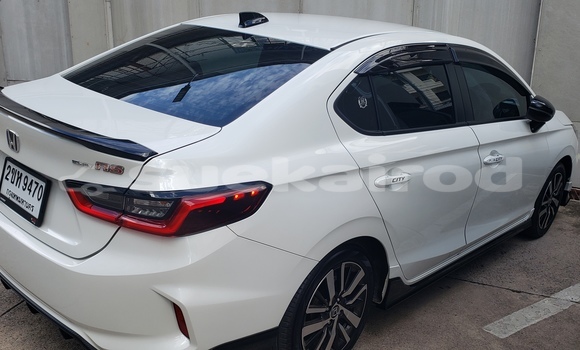 Buy Used Honda City White Car in Bangkok in Bangkok Buy Used Honda City White Car in Bangkok in Bangkok