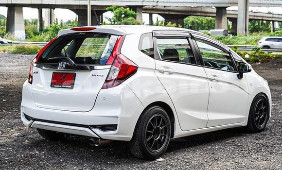 ซื้อ รถมือสอง Honda Jazz ขาว รถยนต์ ใน %{เมือง} ใน กรุงเทพมหานคร ซื้อ รถมือสอง Honda Jazz ขาว รถยนต์ ใน %{เมือง} ใน กรุงเทพมหานคร