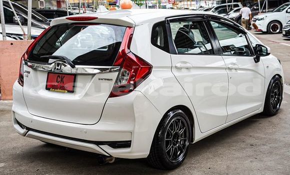 ซื้อ รถมือสอง Honda Jazz ขาว รถยนต์ ใน %{เมือง} ใน กรุงเทพมหานคร ซื้อ รถมือสอง Honda Jazz ขาว รถยนต์ ใน %{เมือง} ใน กรุงเทพมหานคร