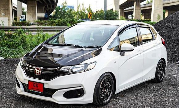 ซื้อ รถมือสอง Honda Jazz ขาว รถยนต์ ใน %{เมือง} ใน กรุงเทพมหานคร ซื้อ รถมือสอง Honda Jazz ขาว รถยนต์ ใน %{เมือง} ใน กรุงเทพมหานคร