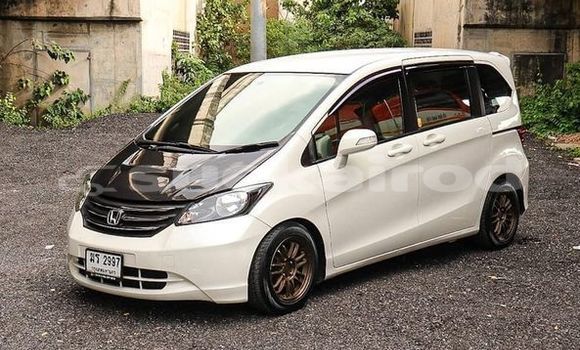 ซื้อ รถมือสอง Honda Freed ขาว รถยนต์ ใน %{เมือง} ใน กรุงเทพมหานคร ซื้อ รถมือสอง Honda Freed ขาว รถยนต์ ใน %{เมือง} ใน กรุงเทพมหานคร