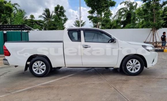 Buy Used Toyota Hiluxe Revo White Car in Udon Thani in Udon Thani Buy Used Toyota Hiluxe Revo White Car in Udon Thani in Udon Thani
