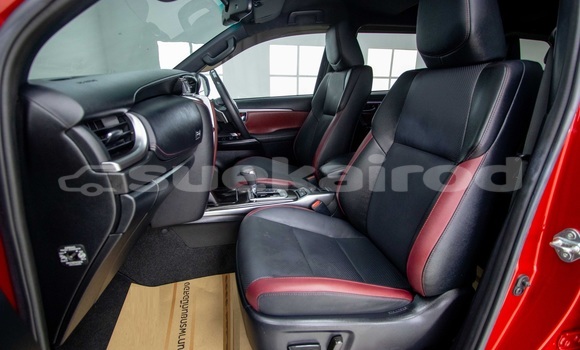 ซื้อ รถมือสอง Toyota Fortuner สีแดง รถยนต์ ใน %{เมือง} ใน กรุงเทพมหานคร ซื้อ รถมือสอง Toyota Fortuner สีแดง รถยนต์ ใน %{เมือง} ใน กรุงเทพมหานคร