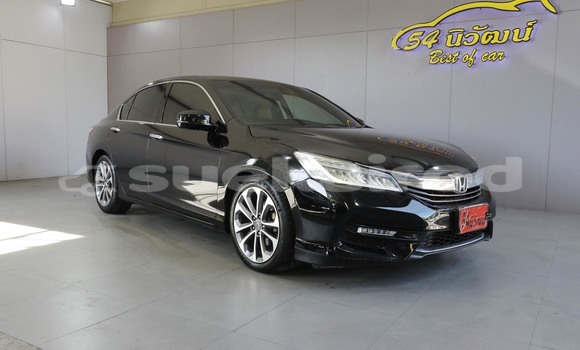 ซื้อ รถมือสอง Honda Accord สีดำ รถยนต์ ใน %{เมือง} ใน กรุงเทพมหานคร