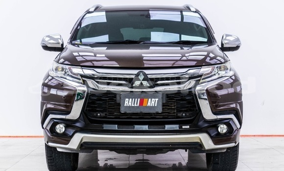 ซื้อ รถมือสอง Mitsubishi Pajero Sport สีน้ำตาล รถยนต์ ใน %{เมือง} ใน กรุงเทพมหานคร ซื้อ รถมือสอง Mitsubishi Pajero Sport สีน้ำตาล รถยนต์ ใน %{เมือง} ใน กรุงเทพมหานคร