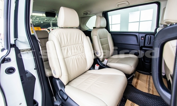 Buy Used Honda Freed White Car in Bangkok in Bangkok Buy Used Honda Freed White Car in Bangkok in Bangkok