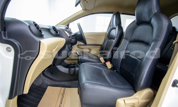 ซื้อ รถมือสอง Honda Brio ขาว รถยนต์ ใน %{เมือง} ใน กรุงเทพมหานคร ซื้อ รถมือสอง Honda Brio ขาว รถยนต์ ใน %{เมือง} ใน กรุงเทพมหานคร