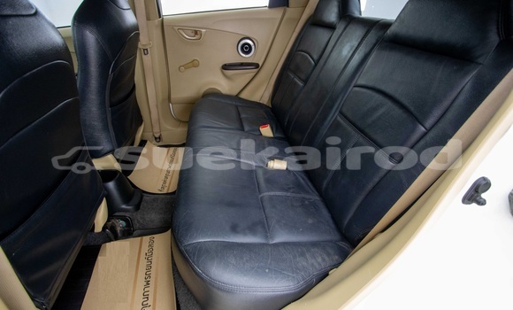 ซื้อ รถมือสอง Honda Brio ขาว รถยนต์ ใน %{เมือง} ใน กรุงเทพมหานคร ซื้อ รถมือสอง Honda Brio ขาว รถยนต์ ใน %{เมือง} ใน กรุงเทพมหานคร