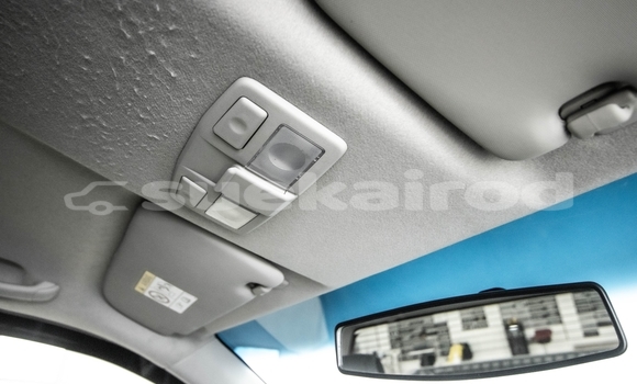 Buy Used Chevrolet Colorado White Car in Bangkok in Bangkok Buy Used Chevrolet Colorado White Car in Bangkok in Bangkok