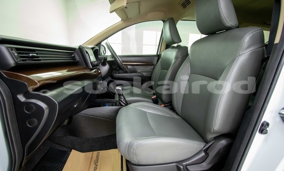 ซื้อ รถมือสอง Suzuki Ertiga ขาว รถยนต์ ใน %{เมือง} ใน กรุงเทพมหานคร ซื้อ รถมือสอง Suzuki Ertiga ขาว รถยนต์ ใน %{เมือง} ใน กรุงเทพมหานคร