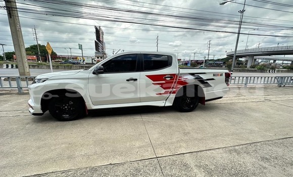 ซื้อ รถมือสอง Mitsubishi Triton ขาว รถยนต์ ใน %{เมือง} ใน กรุงเทพมหานคร ซื้อ รถมือสอง Mitsubishi Triton ขาว รถยนต์ ใน %{เมือง} ใน กรุงเทพมหานคร