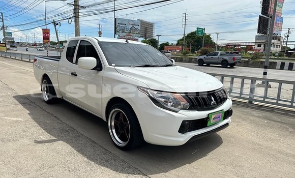 ซื้อ รถมือสอง Mitsubishi Triton ขาว รถยนต์ ใน %{เมือง} ใน กรุงเทพมหานคร ซื้อ รถมือสอง Mitsubishi Triton ขาว รถยนต์ ใน %{เมือง} ใน กรุงเทพมหานคร