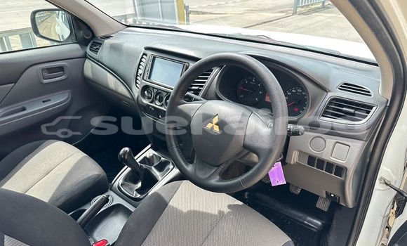 ซื้อ รถมือสอง Mitsubishi Triton ขาว รถยนต์ ใน %{เมือง} ใน กรุงเทพมหานคร ซื้อ รถมือสอง Mitsubishi Triton ขาว รถยนต์ ใน %{เมือง} ใน กรุงเทพมหานคร