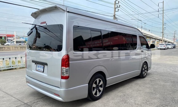 ซื้อ รถมือสอง Toyota Hiace อื่น ๆ รถยนต์ ใน %{เมือง} ใน กรุงเทพมหานคร ซื้อ รถมือสอง Toyota Hiace อื่น ๆ รถยนต์ ใน %{เมือง} ใน กรุงเทพมหานคร
