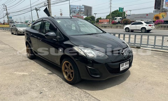ซื้อ รถมือสอง Mazda 2 สีดำ รถยนต์ ใน %{เมือง} ใน กรุงเทพมหานคร