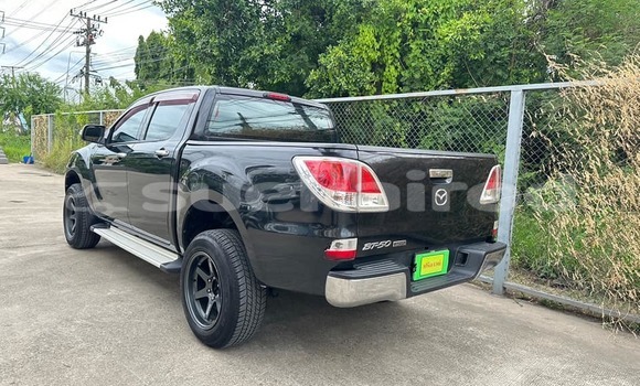 ซื้อ รถมือสอง Mazda BT-50 สีดำ รถยนต์ ใน %{เมือง} ใน กรุงเทพมหานคร ซื้อ รถมือสอง Mazda BT-50 สีดำ รถยนต์ ใน %{เมือง} ใน กรุงเทพมหานคร