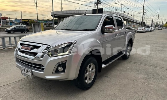 ซื้อ รถมือสอง Isuzu D-Max อื่น ๆ รถยนต์ ใน %{เมือง} ใน กรุงเทพมหานคร