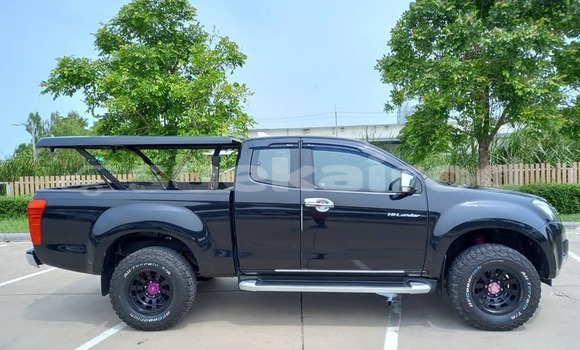ซื้อ รถมือสอง Isuzu D-Max สีดำ รถยนต์ ใน %{เมือง} ใน กรุงเทพมหานคร ซื้อ รถมือสอง Isuzu D-Max สีดำ รถยนต์ ใน %{เมือง} ใน กรุงเทพมหานคร