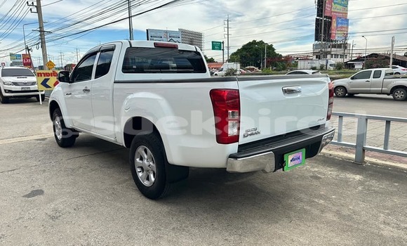ซื้อ รถมือสอง Isuzu D-Max ขาว รถยนต์ ใน %{เมือง} ใน กรุงเทพมหานคร ซื้อ รถมือสอง Isuzu D-Max ขาว รถยนต์ ใน %{เมือง} ใน กรุงเทพมหานคร