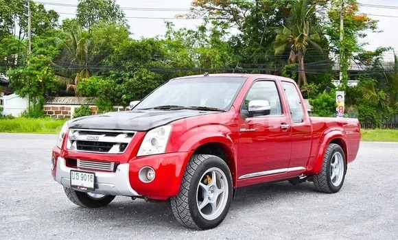 Buy Used Isuzu D-Max Red Car in Bangkok in Bangkok
