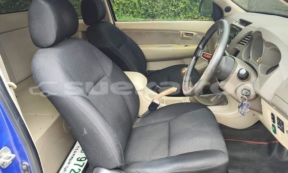 ซื้อ รถมือสอง Toyota Hilux สีน้ำเงิน รถยนต์ ใน %{เมือง} ใน กรุงเทพมหานคร ซื้อ รถมือสอง Toyota Hilux สีน้ำเงิน รถยนต์ ใน %{เมือง} ใน กรุงเทพมหานคร