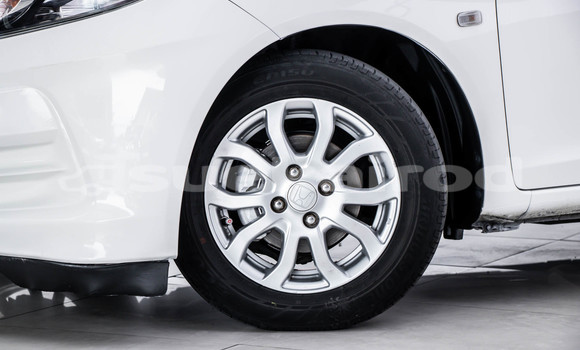 ซื้อ รถมือสอง Honda Brio ขาว รถยนต์ ใน %{เมือง} ใน กรุงเทพมหานคร ซื้อ รถมือสอง Honda Brio ขาว รถยนต์ ใน %{เมือง} ใน กรุงเทพมหานคร