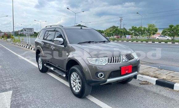 ซื้อ รถมือสอง Mitsubishi Pajero สีน้ำตาล รถยนต์ ใน %{เมือง} ใน สระบุรี ซื้อ รถมือสอง Mitsubishi Pajero สีน้ำตาล รถยนต์ ใน %{เมือง} ใน สระบุรี