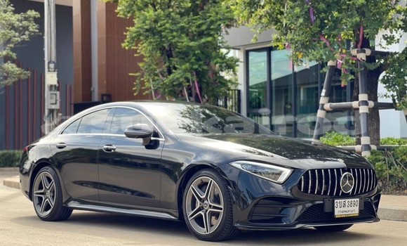 Buy Used Mercedes-Benz C-klasse Black Car in Bangkok in Bangkok Buy Used Mercedes-Benz C-klasse Black Car in Bangkok in Bangkok