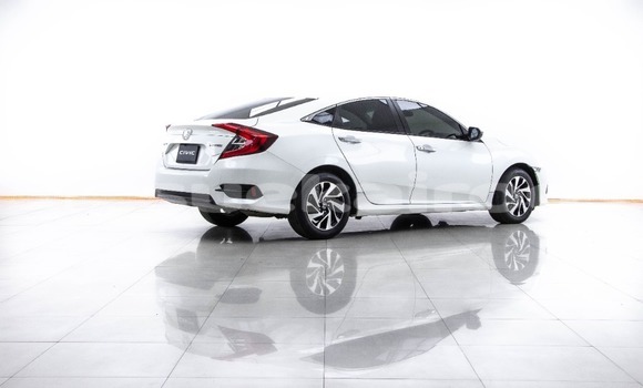 ซื้อ รถมือสอง Honda Civic ขาว รถยนต์ ใน %{เมือง} ใน กรุงเทพมหานคร ซื้อ รถมือสอง Honda Civic ขาว รถยนต์ ใน %{เมือง} ใน กรุงเทพมหานคร