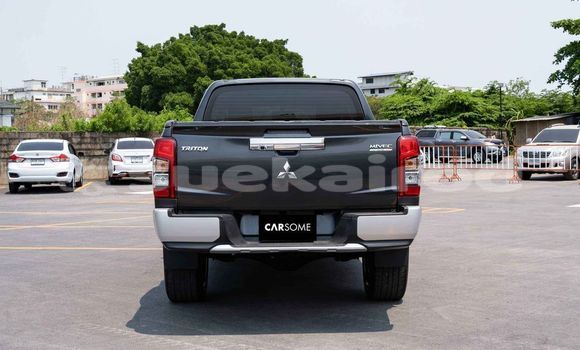 ซื้อ รถมือสอง Mitsubishi Triton สีดำ รถยนต์ ใน %{เมือง} ใน กรุงเทพมหานคร ซื้อ รถมือสอง Mitsubishi Triton สีดำ รถยนต์ ใน %{เมือง} ใน กรุงเทพมหานคร