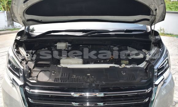 ซื้อ รถมือสอง Toyota Crown Majesta ขาว รถยนต์ ใน %{เมือง} ใน กรุงเทพมหานคร ซื้อ รถมือสอง Toyota Crown Majesta ขาว รถยนต์ ใน %{เมือง} ใน กรุงเทพมหานคร