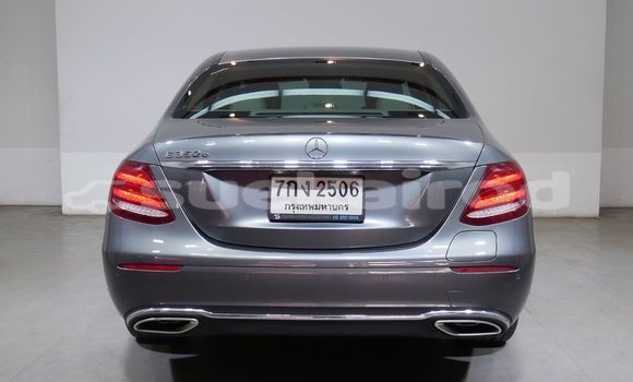 ซื้อ รถมือสอง Mercedes‒Benz E–Class อื่น ๆ รถยนต์ ใน %{เมือง} ใน กรุงเทพมหานคร ซื้อ รถมือสอง Mercedes‒Benz E–Class อื่น ๆ รถยนต์ ใน %{เมือง} ใน กรุงเทพมหานคร