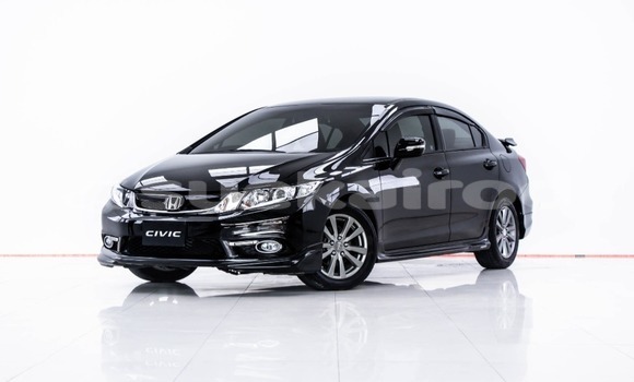 ซื้อ รถมือสอง Honda Civic สีดำ รถยนต์ ใน %{เมือง} ใน กรุงเทพมหานคร