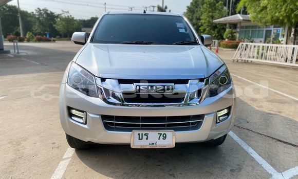 ซื้อ รถมือสอง Isuzu D-Max อื่น ๆ รถยนต์ ใน %{เมือง} ใน กรุงเทพมหานคร