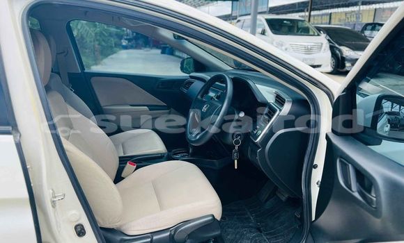 ซื้อ รถมือสอง Honda City ขาว รถยนต์ ใน %{เมือง} ใน กรุงเทพมหานคร ซื้อ รถมือสอง Honda City ขาว รถยนต์ ใน %{เมือง} ใน กรุงเทพมหานคร