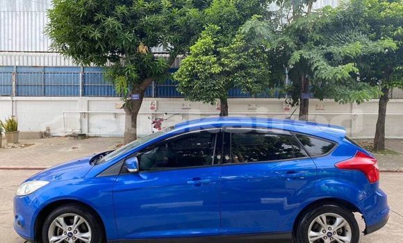 Buy Used Ford Focus Blue Car in Bangkok in Bangkok Buy Used Ford Focus Blue Car in Bangkok in Bangkok