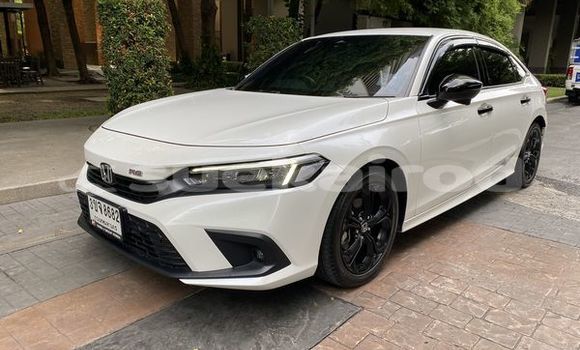 Buy Used Honda Civic White Car in Bangkok in Bangkok