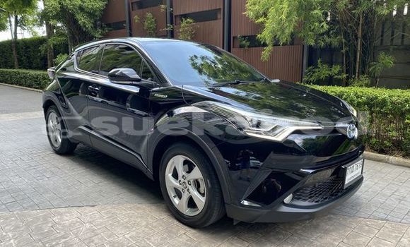 ซื้อ รถมือสอง Toyota C-HR สีดำ รถยนต์ ใน %{เมือง} ใน กรุงเทพมหานคร ซื้อ รถมือสอง Toyota C-HR สีดำ รถยนต์ ใน %{เมือง} ใน กรุงเทพมหานคร