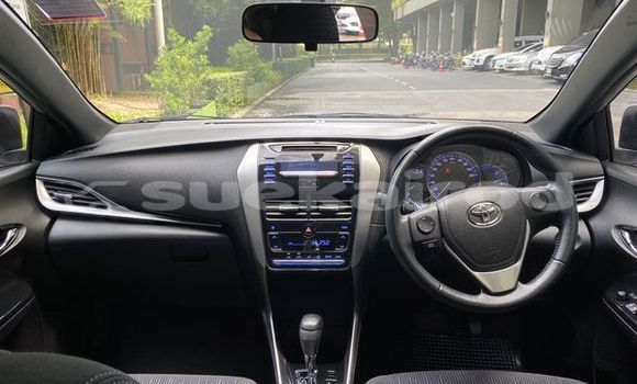 ซื้อ รถมือสอง Toyota Yaris เงิน รถยนต์ ใน %{เมือง} ใน กรุงเทพมหานคร ซื้อ รถมือสอง Toyota Yaris เงิน รถยนต์ ใน %{เมือง} ใน กรุงเทพมหานคร