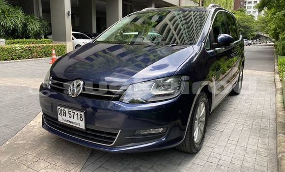 Buy Used Volkswagen Sharan Blue Car in Bangkok in Bangkok