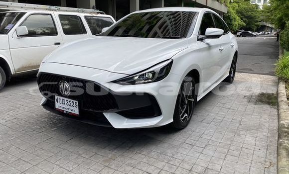 Buy Used MG 5 White Car in Bangkok in Bangkok